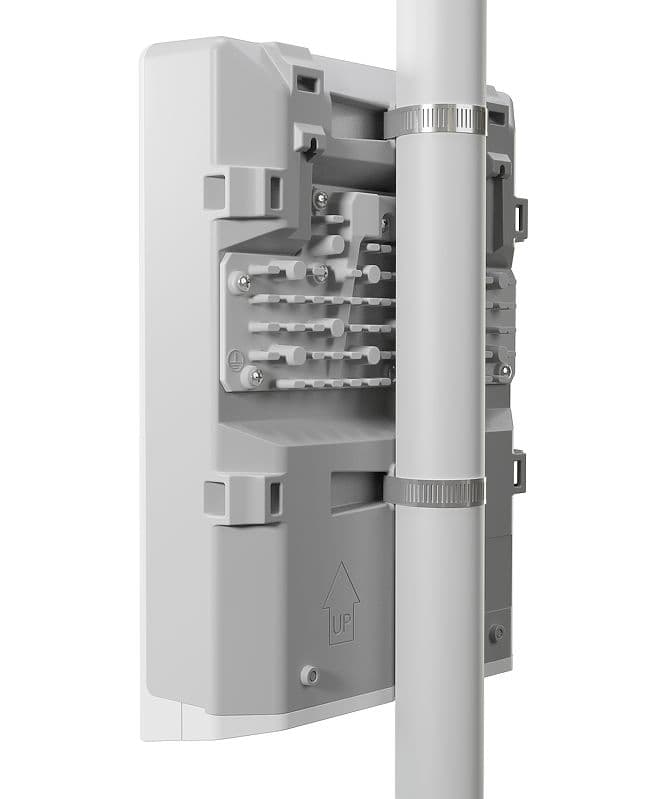 MikroTik netPower 16P - CRS318-16P-2S+OUT Dış Mekan PoE+ Switch