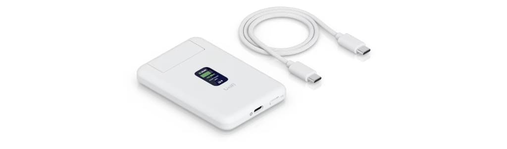 UBNT UniFi Travel Router (UTR) – Ultra İnce Seyahat Router’ı | WireGuard & OpenVPN VPN, 2× Gigabit Ethernet, WiFi 5, USB-C